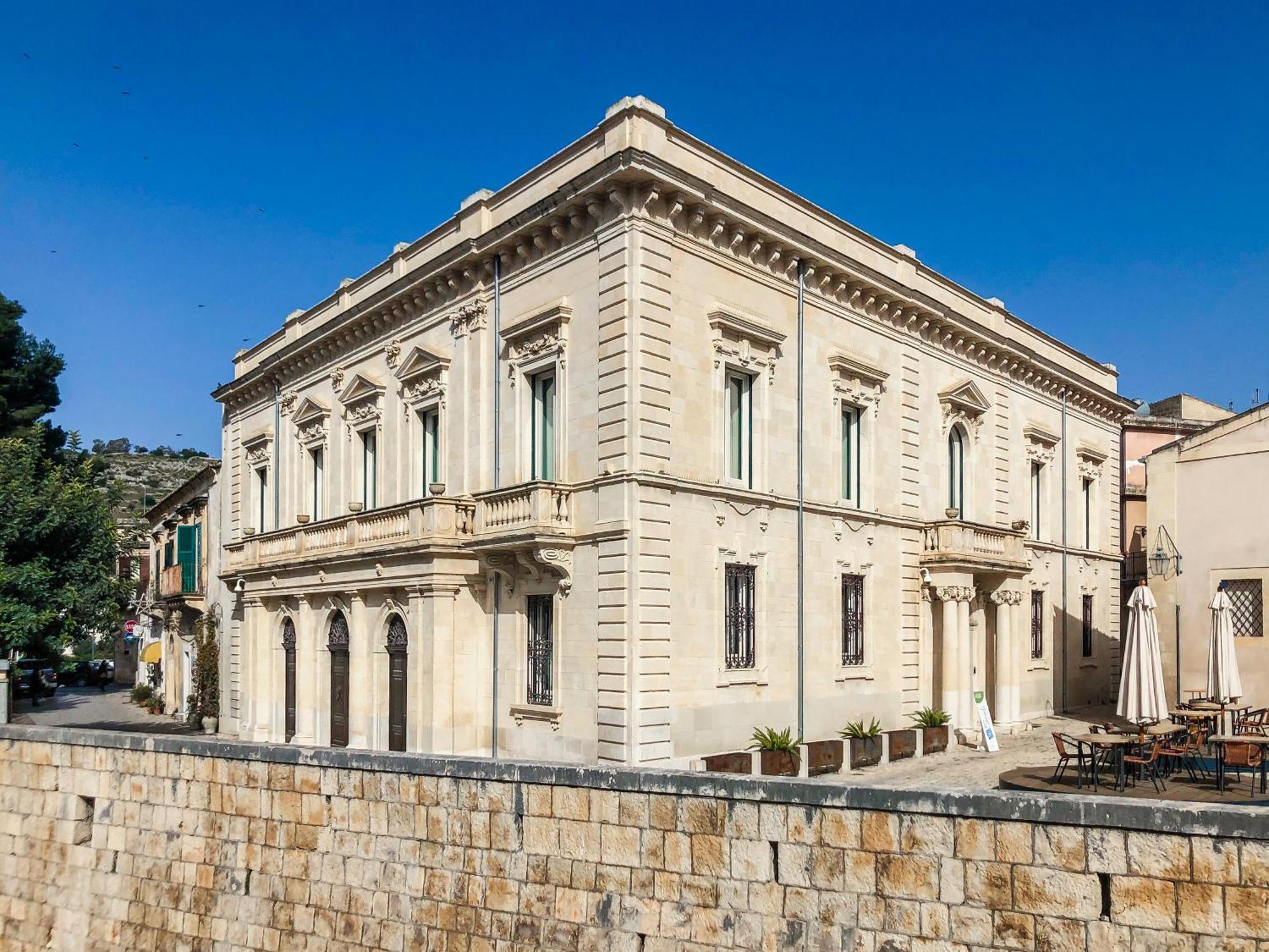 Hotel Palazzo Favacchio - Patane Scicli Exterior foto
