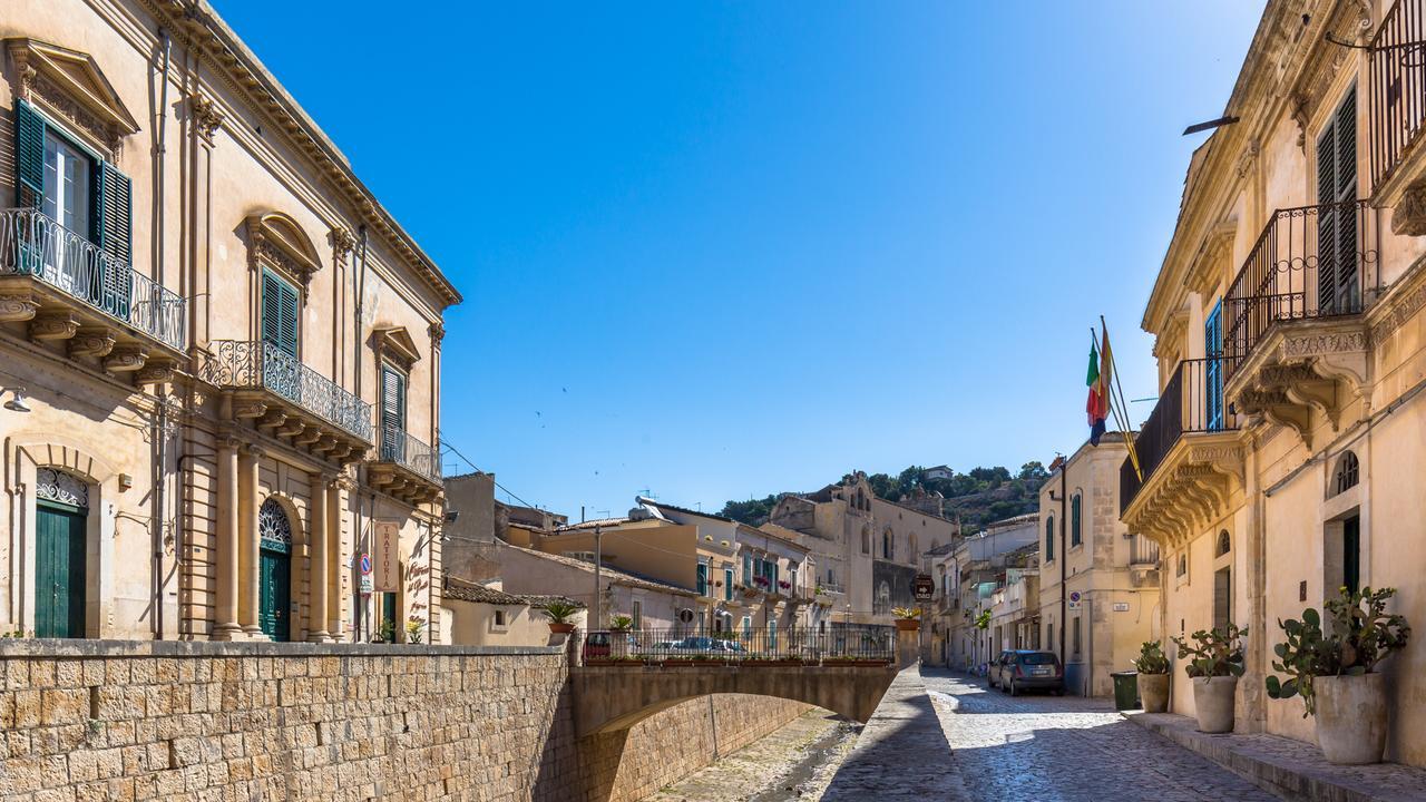 Hotel Palazzo Favacchio - Patane Scicli Exterior foto